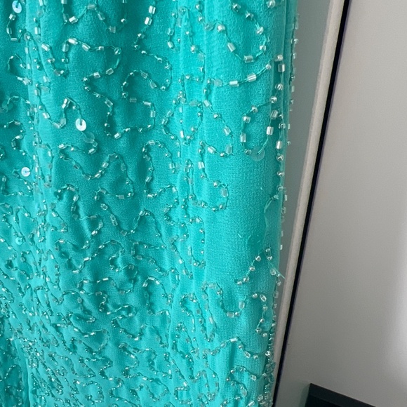 Special occasions dress - Picture 6 of 6